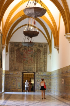 Palacio gótico dentro del El Alcázar,